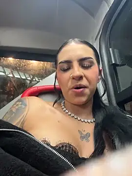 Snapshot of Hilary_pinkk chatting on February 7, 2026, 1:13 am Hilary pinkk online show from February 7, 2026, 1:13 am