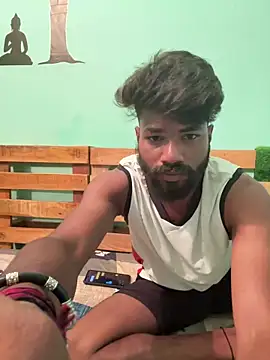 Snapshot of blr_boi chatting on June 17, 2026, 7:13 pm blr boi online show from June 17, 2026, 7:13 pm