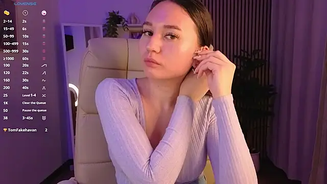 Snapshot of margeriTirell chatting on November 30, 2025, 2:34 am margeriTirell online show from November 30, 2025, 2:34 am