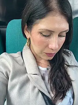 Snapshot of Alysson-- chatting on March 20, 2026, 3:35 pm Alysson-- online show from March 20, 2026, 3:35 pm