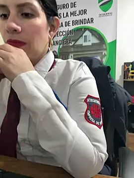 Snapshot of Alysson-- chatting on February 24, 2026, 2:07 pm Alysson-- online show from February 24, 2026, 2:07 pm