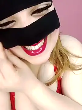 Snapshot of sexy-mariya chatting on April 30, 2026, 3:52 pm sexy-mariya online show from April 30, 2026, 3:52 pm
