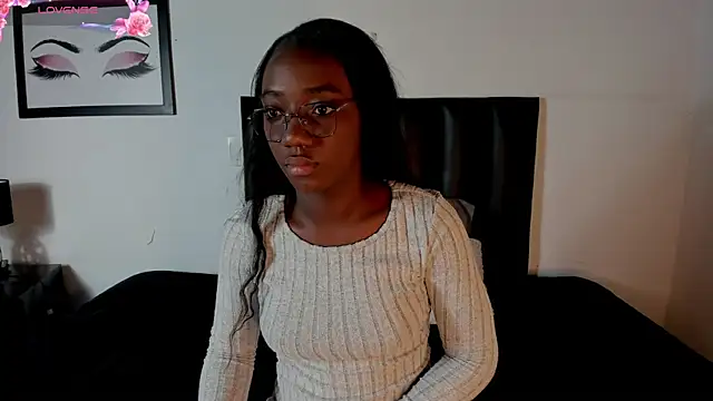 Khenta Michells online show from November 8, 2025, 10:30 am