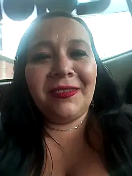 sara pineros online show from March 20, 2025, 8:29 pm