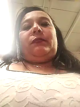 sara pineros online show from February 8, 2025, 11:34 pm