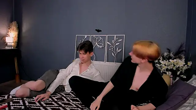 Snapshot of AndrewwCarter2 chatting on February 6, 2026, 7:43 pm AndrewwCarter2 online show from February 6, 2026, 7:43 pm