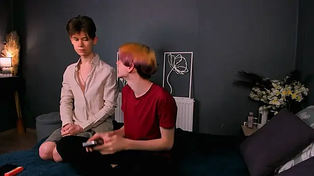 Snapshot of AndrewwCarter2 chatting on February 18, 2026, 7:32 pm AndrewwCarter2 online show from February 18, 2026, 7:32 pm