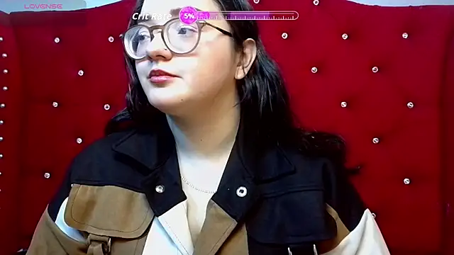 Snapshot of charlotte1-ls chatting on November 27, 2025, 9:15 pm charlotte1-ls online show from November 27, 2025, 9:15 pm