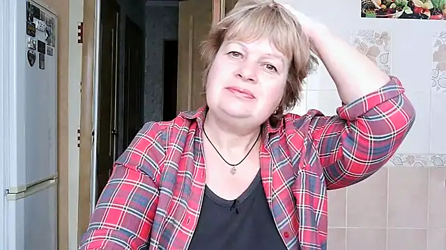 Ettie Tonia online show from January 18, 2026, 10:40 am