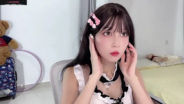 AnAn-520 online show from October 9, 2025, 2:01 am