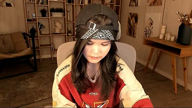 Snapshot of Elainebeness chatting on October 8, 2025, 7:36 pm Elainebeness online show from October 8, 2025, 7:36 pm