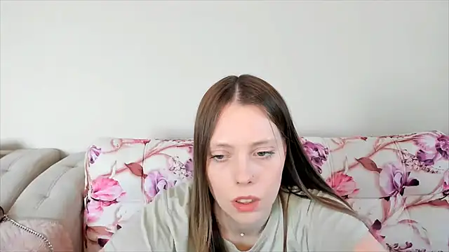 Sweetmojito online show from December 19, 2024, 7:51 am