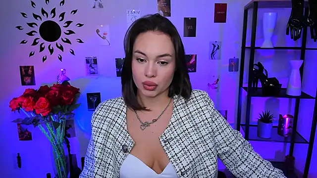 JaneWyatt online show from March 6, 2025, 7:36 am