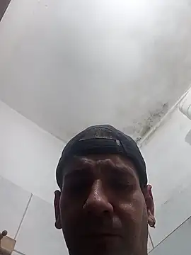 Snapshot of Gostozim7 chatting on November 12, 2025, 4:27 am Gostozim7 online show from November 12, 2025, 4:27 am