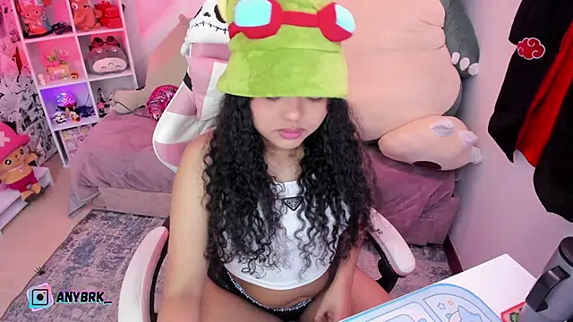 Snapshot of anyburkee chatting on November 15, 2025, 2:37 am anyburkee online show from November 15, 2025, 2:37 am