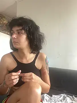 magalunabb online show from January 7, 2025, 6:24 pm