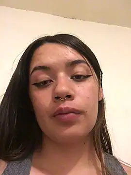 Miss oliviaa online show from February 6, 2025, 9:17 pm