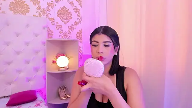 emaa lambert online show from January 9, 2026, 5:42 pm