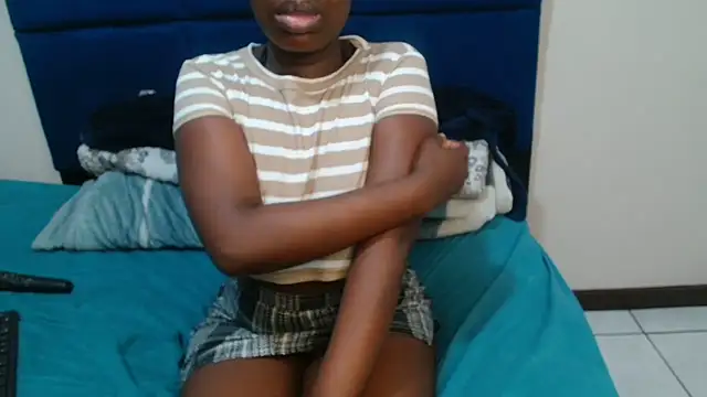 Snapshot of MilkyTitties chatting on July 14, 2026, 9:21 pm MilkyTitties online show from July 14, 2026, 9:21 pm
