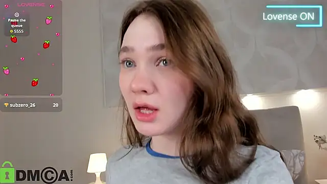 Snapshot of Genne_Tierney chatting on October 13, 2025, 1:07 am Genne Tierney online show from October 13, 2025, 1:07 am