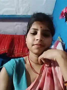 Snapshot of Nisha_Cute chatting on May 14, 2026, 10:18 pm Nisha Cute online show from May 14, 2026, 10:18 pm