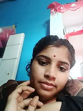 Snapshot of Nisha_Cute chatting on June 12, 2026, 2:20 am Nisha Cute online show from June 12, 2026, 2:20 am