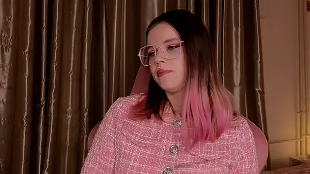 HanaMitsuri online show from January 10, 2026, 6:14 pm