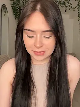  SweetCandyy online show from March 4, 2026, 7:21 pm