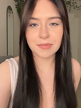  SweetCandyy online show from November 1, 2025, 8:25 pm