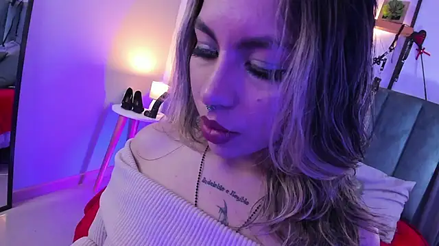 delilah fix online show from February 1, 2026, 9:02 pm