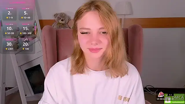 Snapshot of MirraBellanta chatting on October 20, 2025, 10:32 pm MirraBellanta online show from October 20, 2025, 10:32 pm