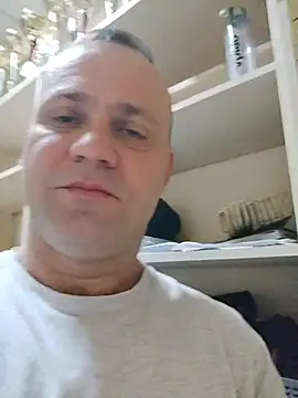 Snapshot of Crek666 chatting on March 25, 2026, 4:12 am Crek666 online show from March 25, 2026, 4:12 am