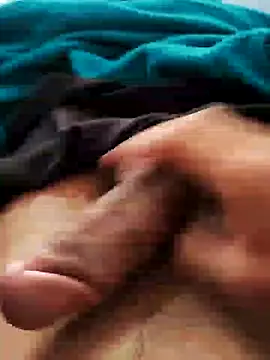 Snapshot of M4NNBOY chatting on December 6, 2024, 10:10 am M4NNBOY online show from December 6, 2024, 10:10 am