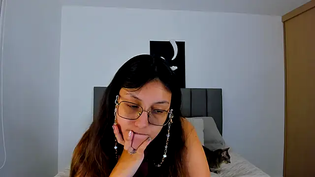 Snapshot of nataliepeterson chatting on November 18, 2025, 9:07 pm nataliepeterson online show from November 18, 2025, 9:07 pm