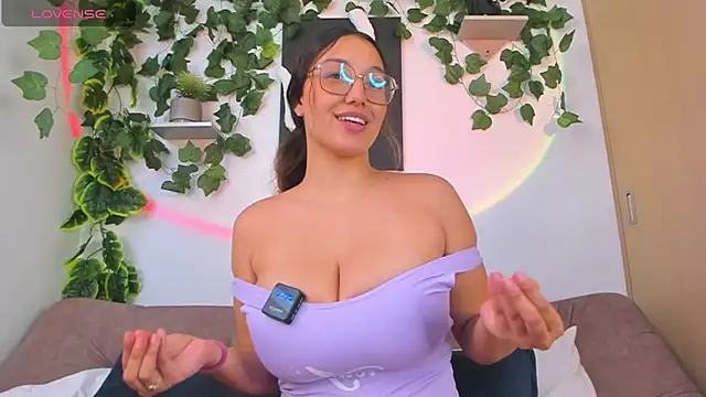 Snapshot of nataliepeterson chatting on February 26, 2025, 6:59 pm nataliepeterson online show from February 26, 2025, 6:59 pm