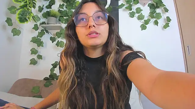 Snapshot of nataliepeterson chatting on September 13, 2025, 6:02 am nataliepeterson online show from September 13, 2025, 6:02 am