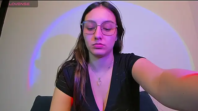 Snapshot of nataliepeterson chatting on December 21, 2024, 4:09 am nataliepeterson online show from December 21, 2024, 4:09 am