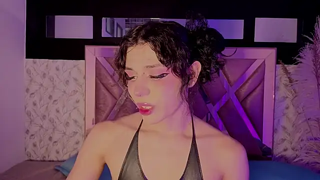 Snapshot of pixy_20 chatting on June 19, 2026, 9:09 pm pixy 20 online show from June 19, 2026, 9:09 pm
