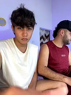 Valerio 22 online show from December 14, 2025, 7:41 pm