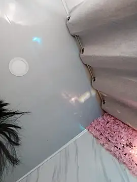 Snapshot of Nanda_Vixen chatting on December 2, 2025, 10:17 am Nanda Vixen online show from December 2, 2025, 10:17 am