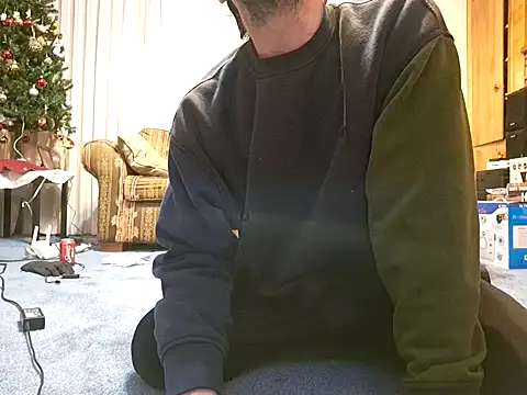 Snapshot of Curved4Pleasure chatting on December 16, 2024, 6:32 am Curved4Pleasure online show from December 16, 2024, 6:32 am