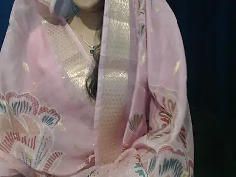 Snapshot of Yashi chatting on March 16, 2026, 3:59 pm Yashi online show from March 16, 2026, 3:59 pm