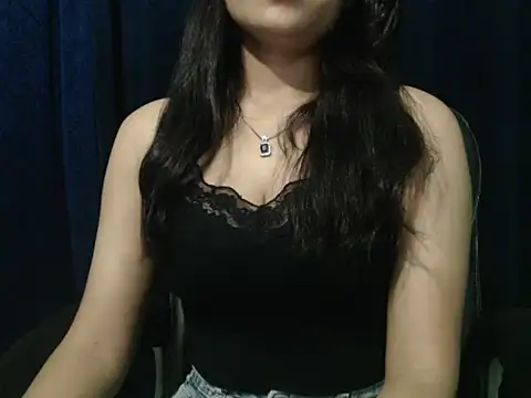 Snapshot of Yashi chatting on March 12, 2026, 4:22 pm Yashi online show from March 12, 2026, 4:22 pm