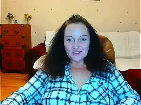 Alice3694 online show from October 7, 2025, 7:09 am