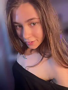 alijones 18 online show from April 26, 2026, 3:48 am