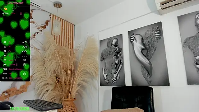 Snapshot of Tamara_Sex7 chatting on October 15, 2025, 8:28 pm Tamara Sex7 online show from October 15, 2025, 8:28 pm