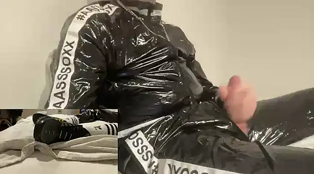 Nikeproll online show from December 1, 2024, 6:24 pm