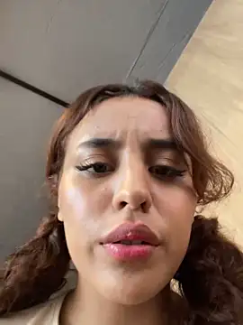 Katee Jones online show from September 8, 2025, 9:47 pm