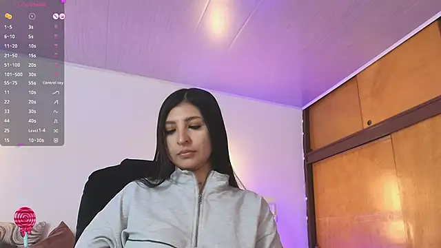  gaby2 online show from July 7, 2026, 11:47 am