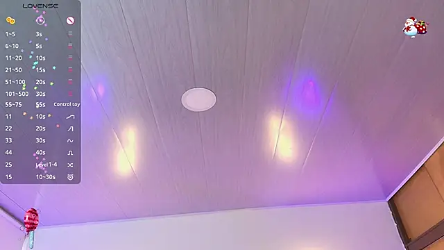 Snapshot of _gaby2 chatting on December 5, 2025, 11:42 am gaby2 online show from December 5, 2025, 11:42 am